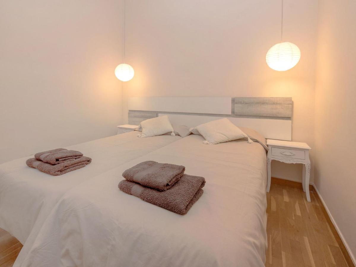 Apartment Eixample Esquerre Arago Rocafort By Interhome Barcelona Ngoại thất bức ảnh